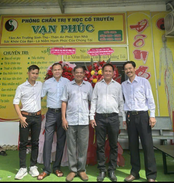 Chương Trình Đào Tạo Cơ Bản Phòng Khám Y Học Cổ Truyền Vạn Phúc